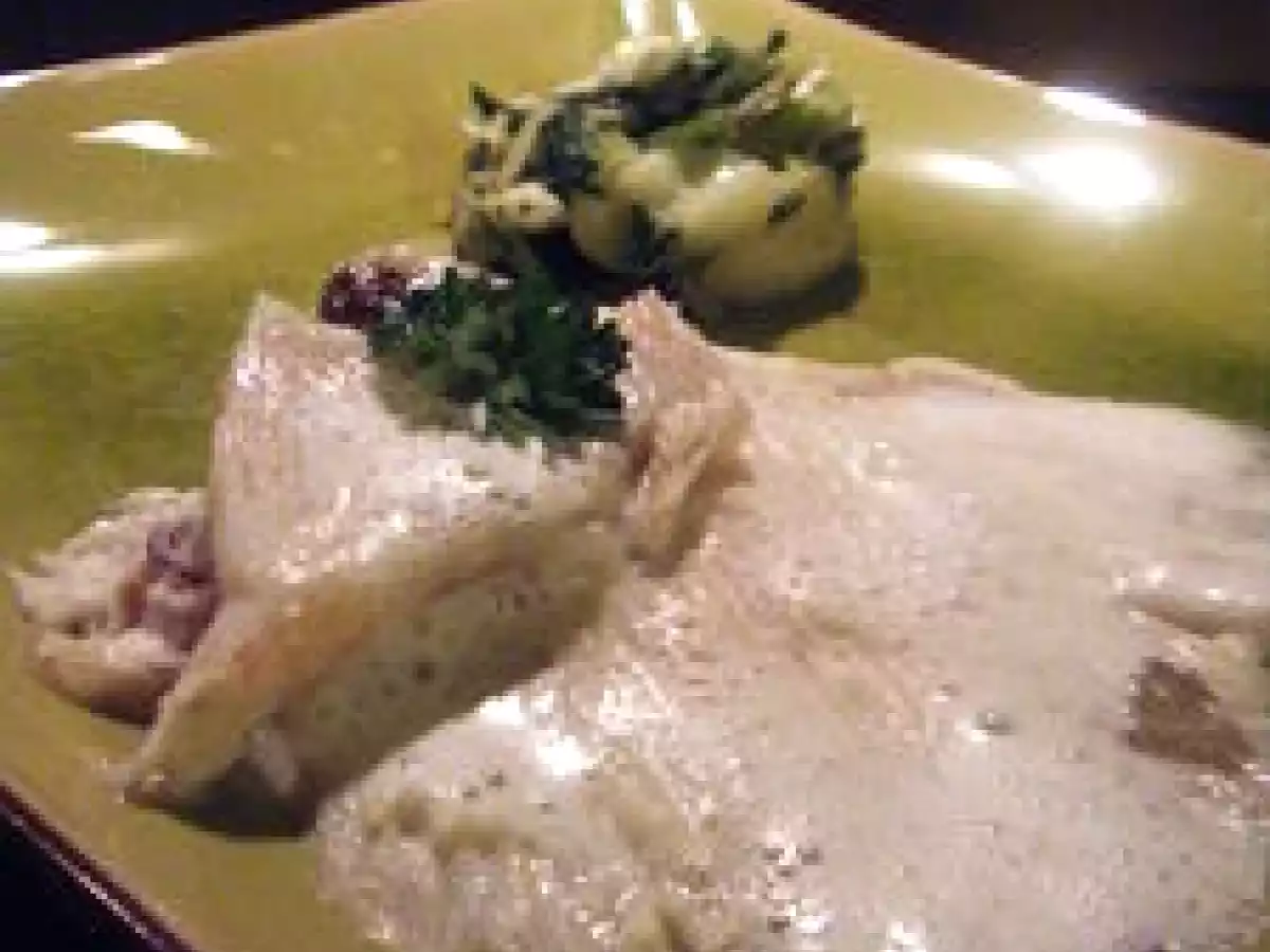 Raie pochée à la vanille et sa compotée de poireaux