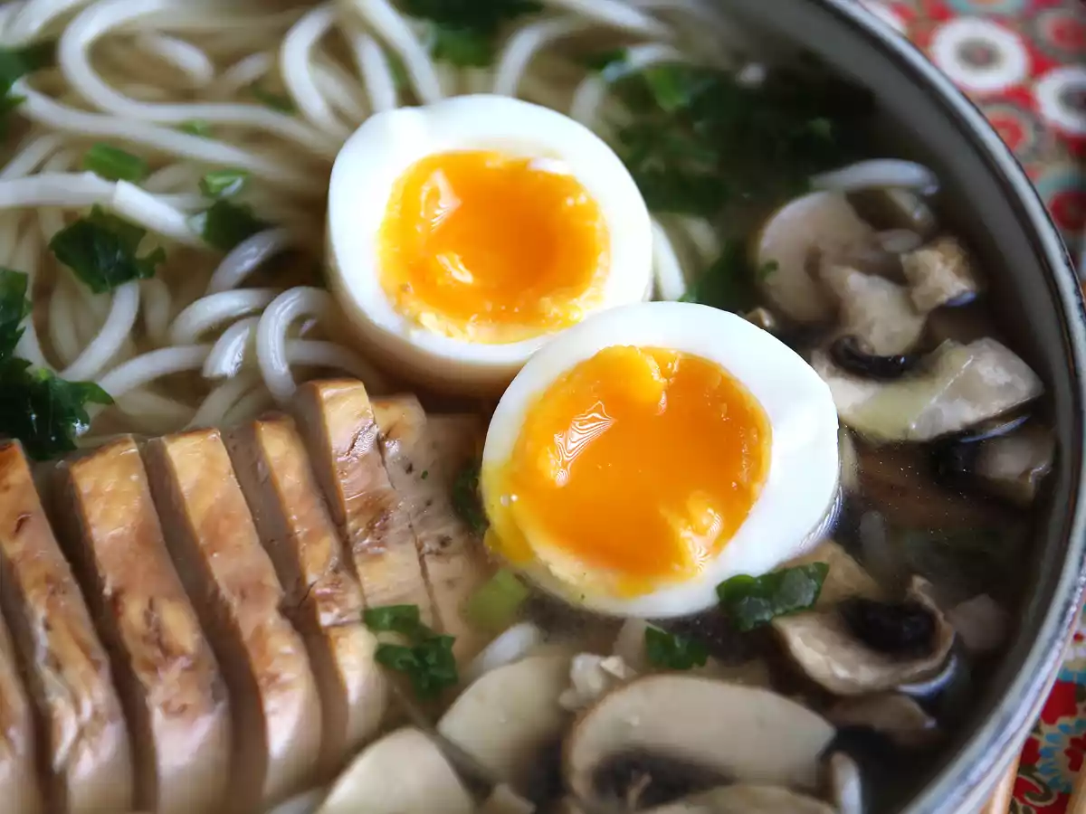Ramen au poulet : la version facile de ce plat asiatique emblématique ! - photo 3