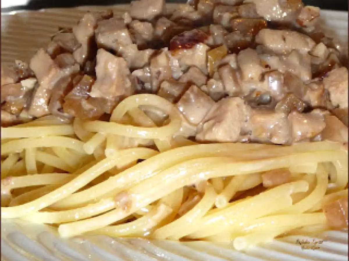 Raviole de Veau braisé à la Noix, Sauce au Ste Maure