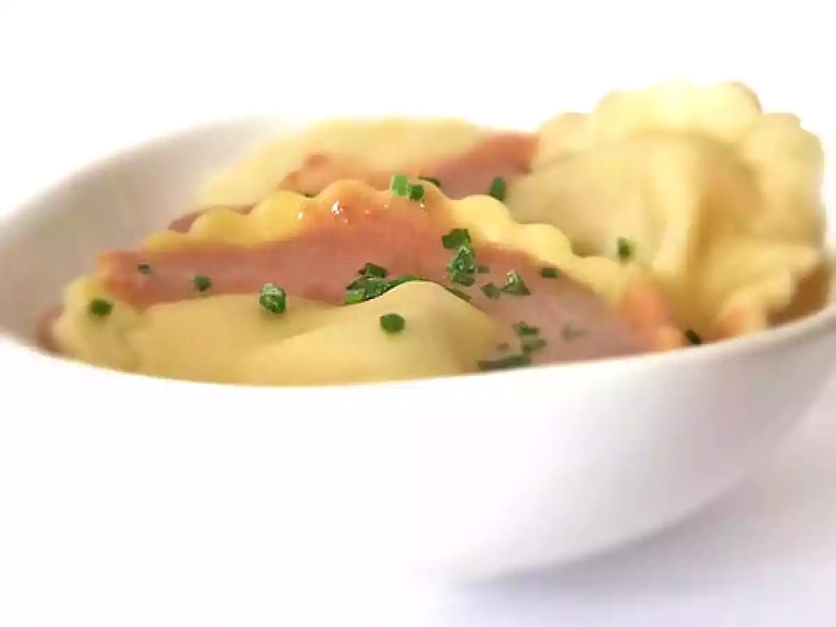 Ravioles de foie gras et leur réduction de porto