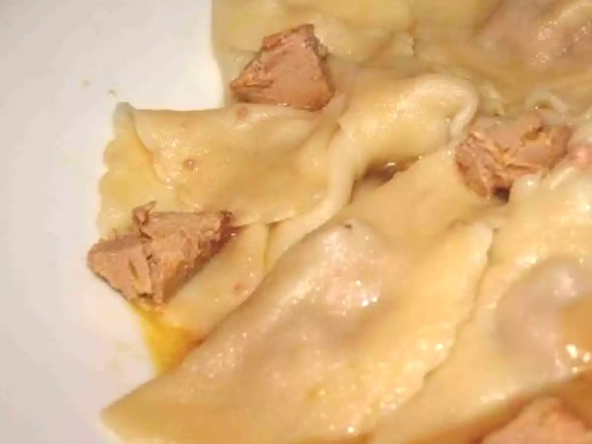 RAVIOLES DE FOIE GRAS SAUCE AU CIDRE