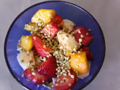 Recette ! La salade de fruits express du jour : fraises, pommes, mangue