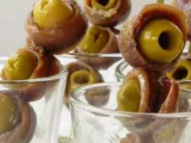Recette tapas : Olives vertes aux anchois