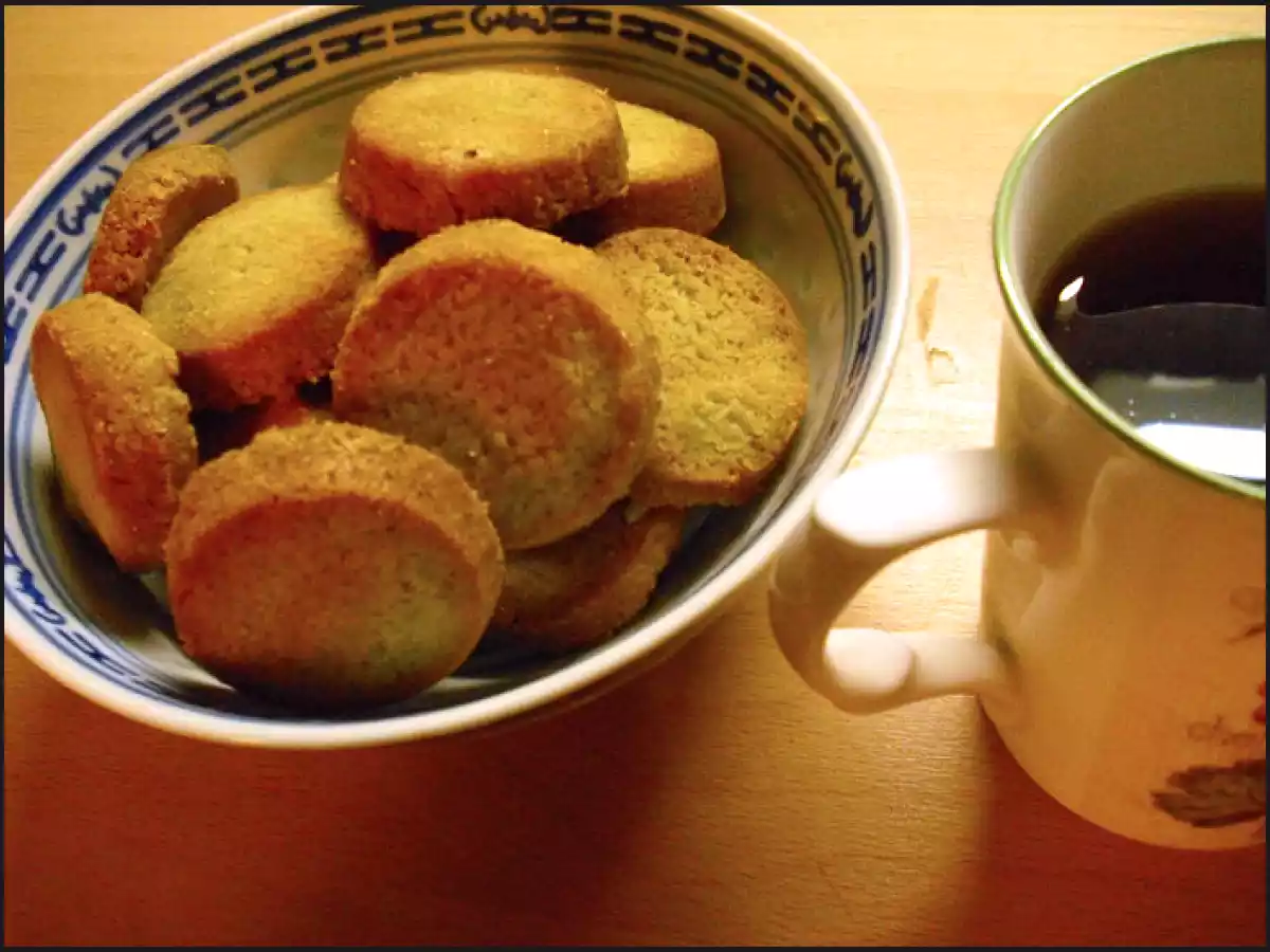 Réconfort parisien pour dimanche pluvieux : les palets bretons à la pistache