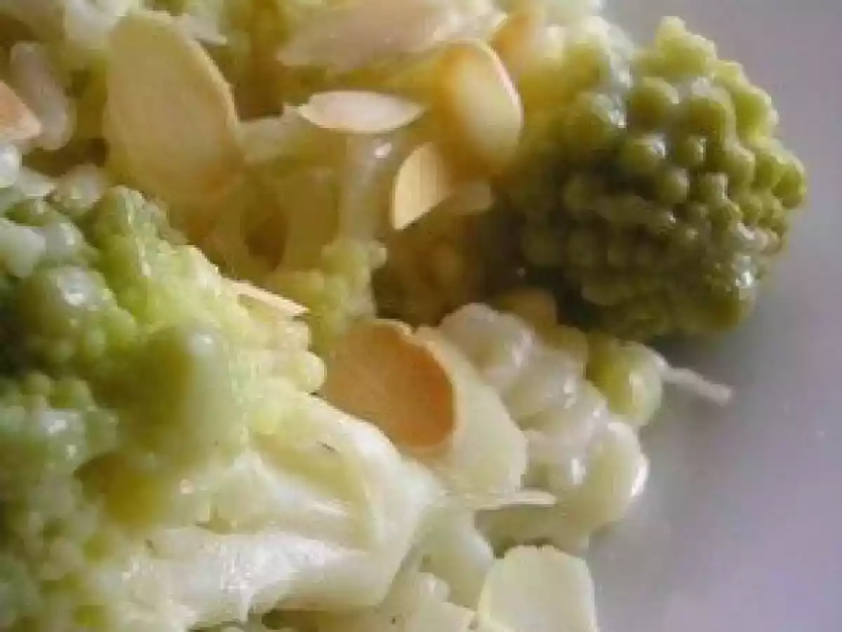 Risotto au chou romanesco et aux amandes
