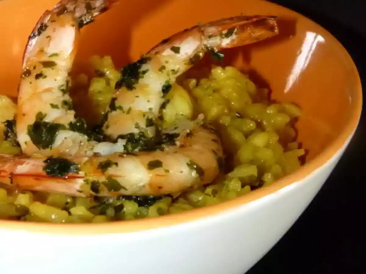 RISOTTO AUX CREVETTES ET AU SAFRAN