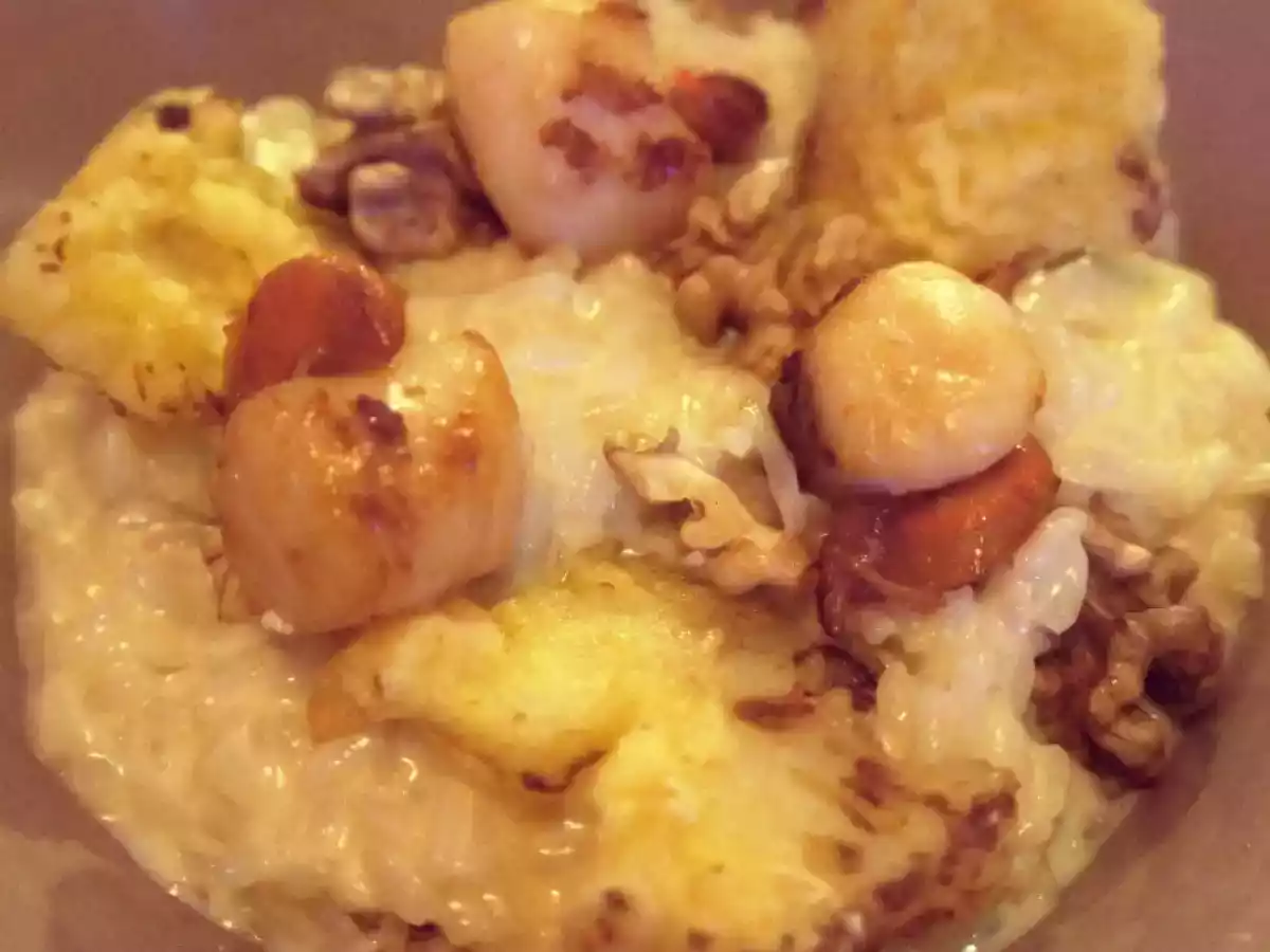 Risotto aux noix de saint jacques, tempura de chou fleur