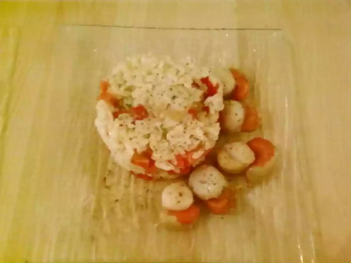 Risotto crémeux poivrons et pignons de pin avec ses noix de St Jacques