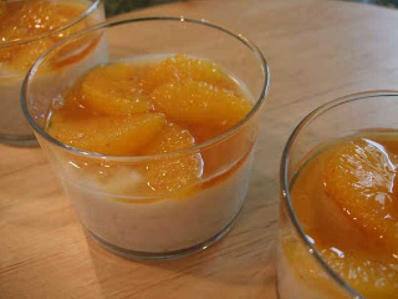 Riz au lait de coco, oranges fraiches et baies de Sechouan, photo 1