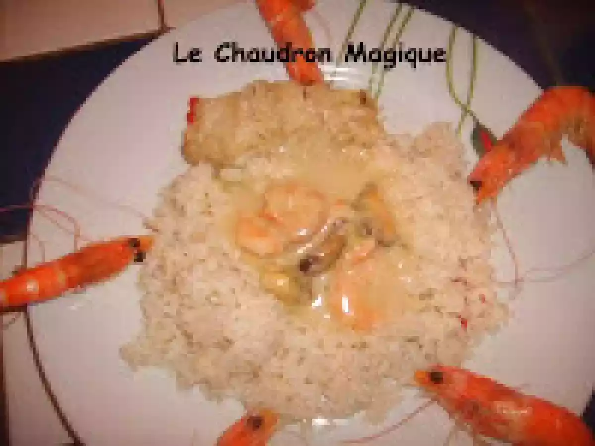 Riz et filet de poisson aux fruits de mer. - photo 2