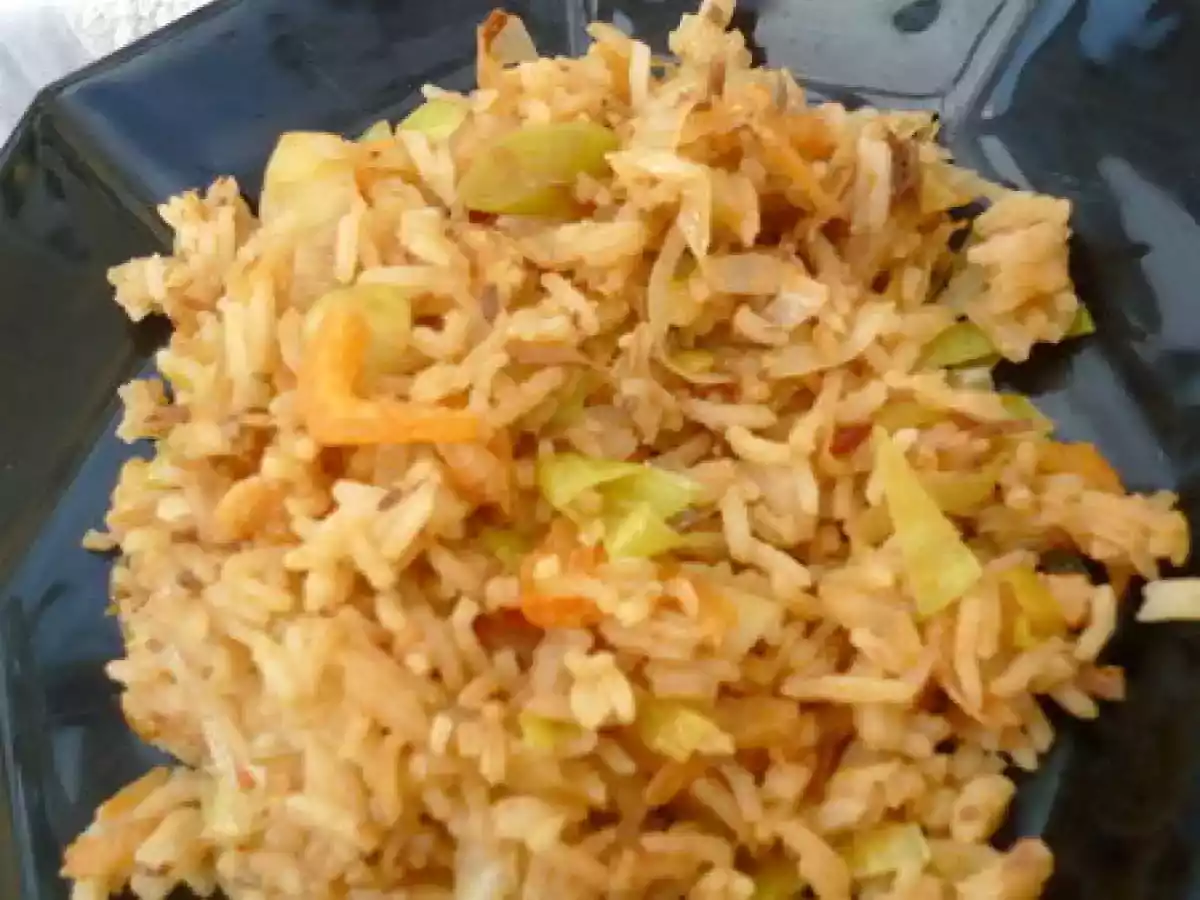 Riz frit à la pâte de crevettes