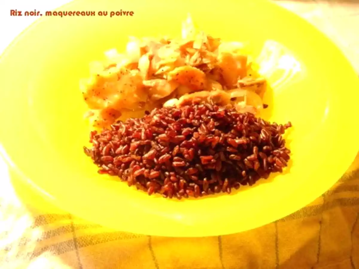 Riz noir, maquereaux au poivre