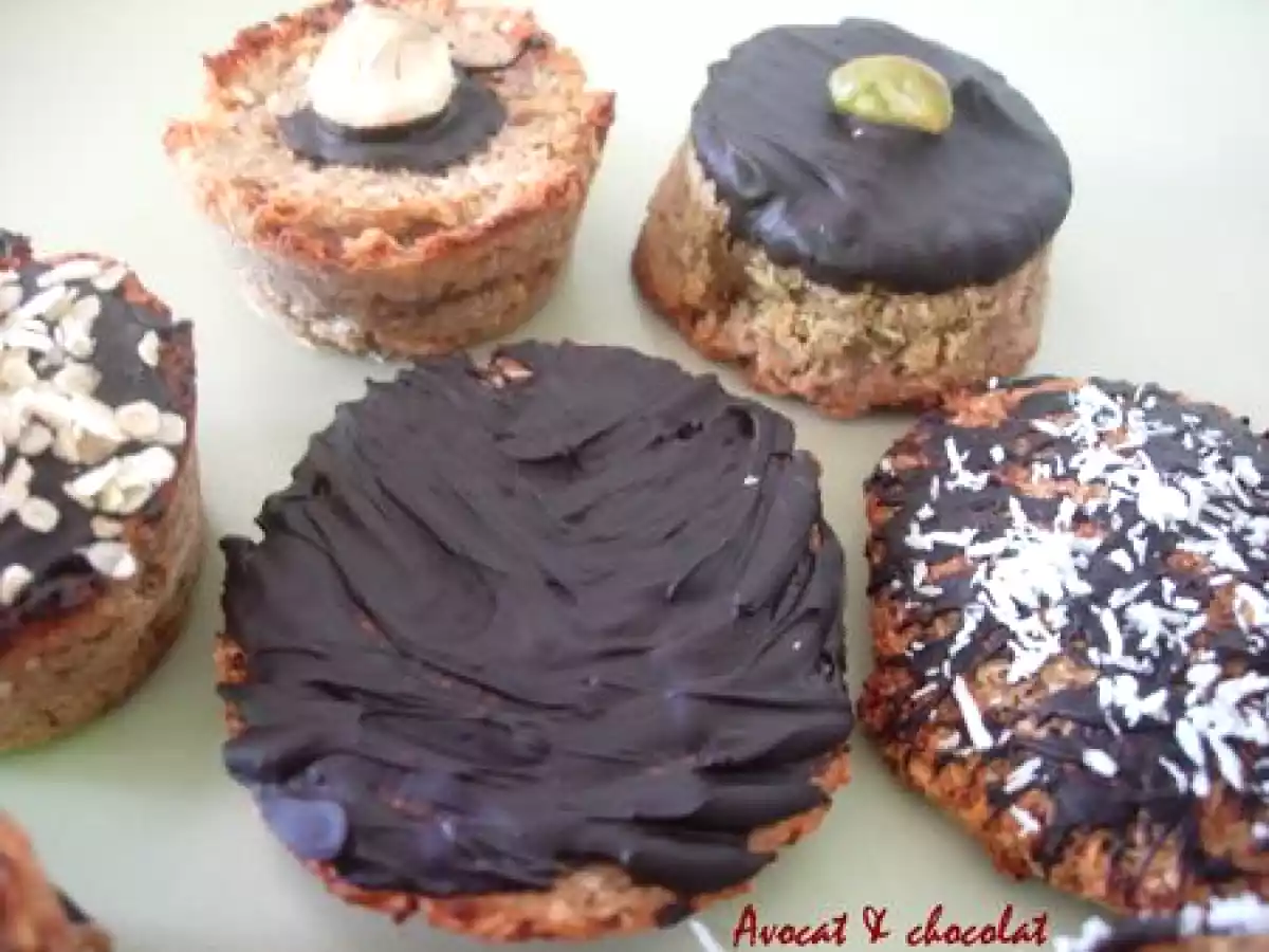 **Rochers coco allégés en bouchées coco-chataîgne-chocolat** - photo 6