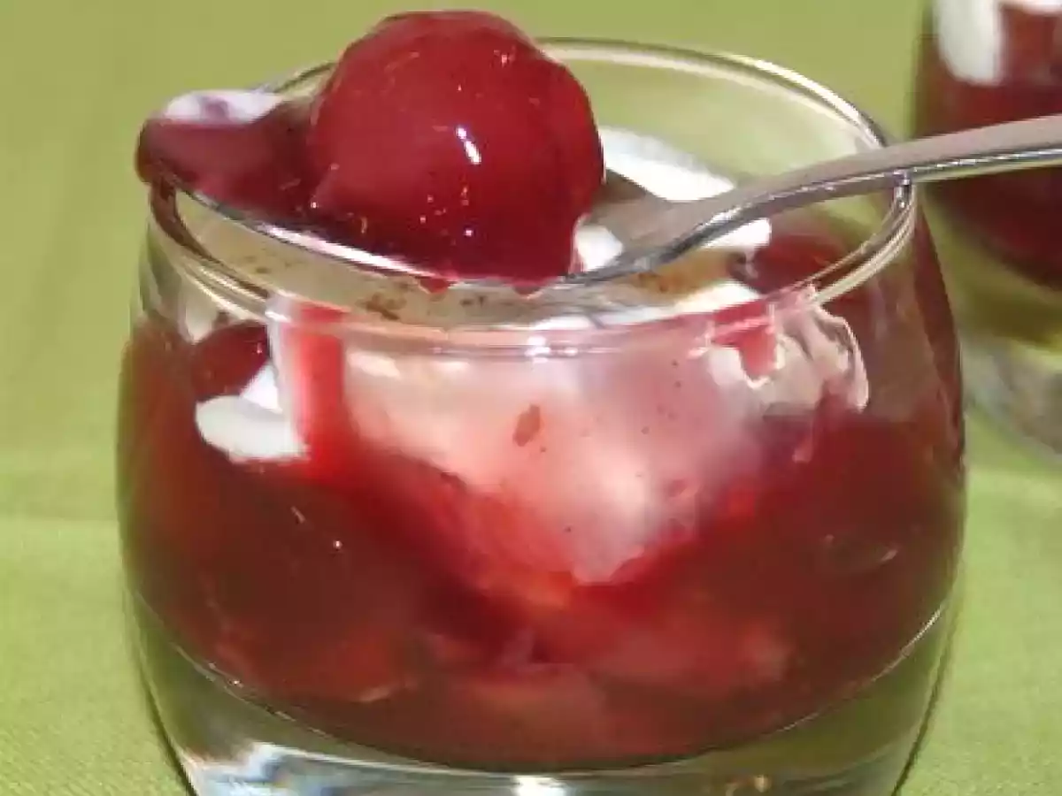 Rødgrød med fløde (Danemark)