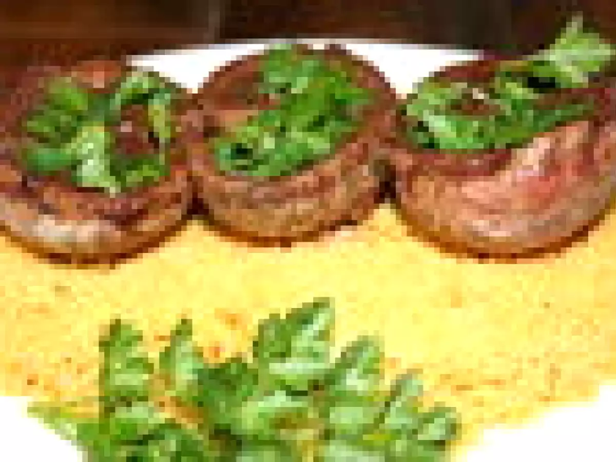 Rognons d'agneau sur lit de CouscouS Parfumé aux Epices du Monde