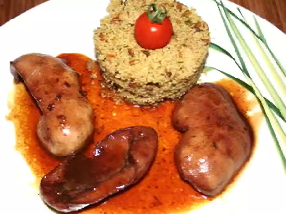 Rognons de porc caramèlisés au miel épicé et céréales méditerranéennes