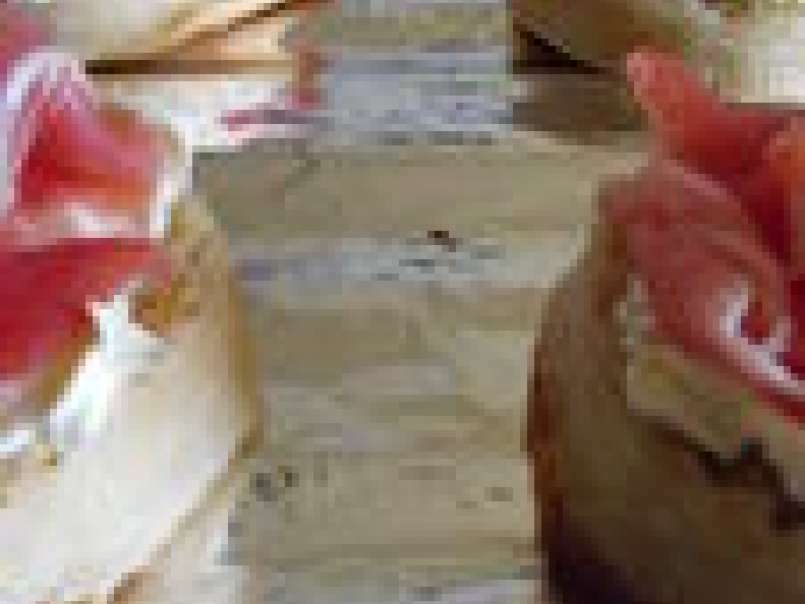 Rosace de jambon cru sur lit de crumpet tartiné de kiri - photo 5