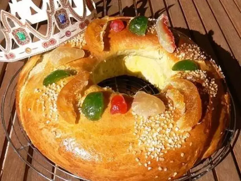 Roscon de Reyes al mazapan ( brioche des rois catalane), photo 1