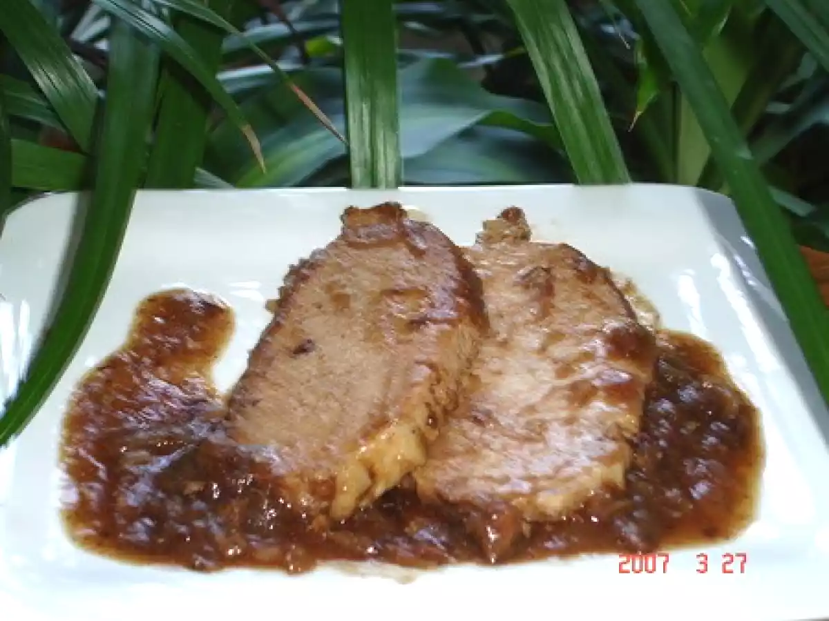 Roti cotelette à la moutarde violette au moud de vin