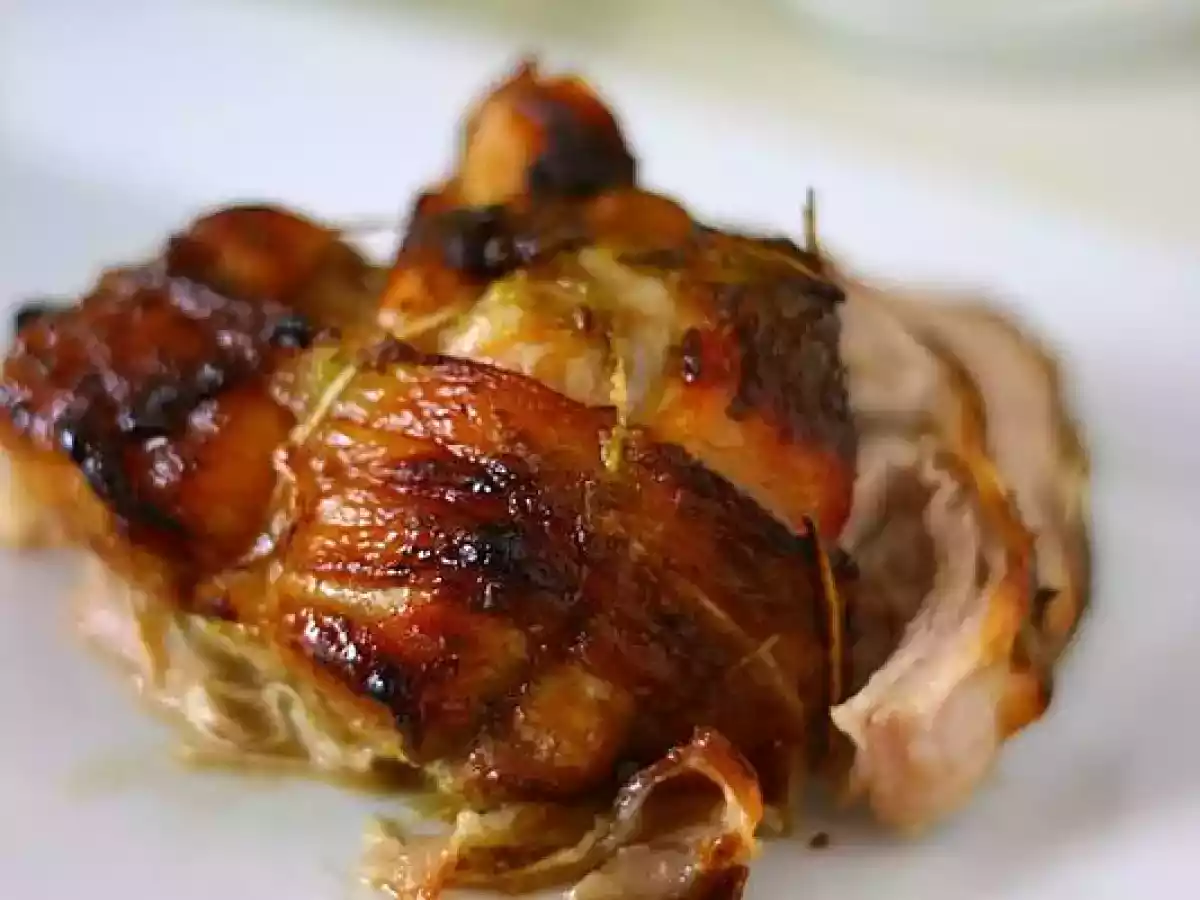 Rôti d'épaule d'agneau à la moutarde aux herbes et au miel