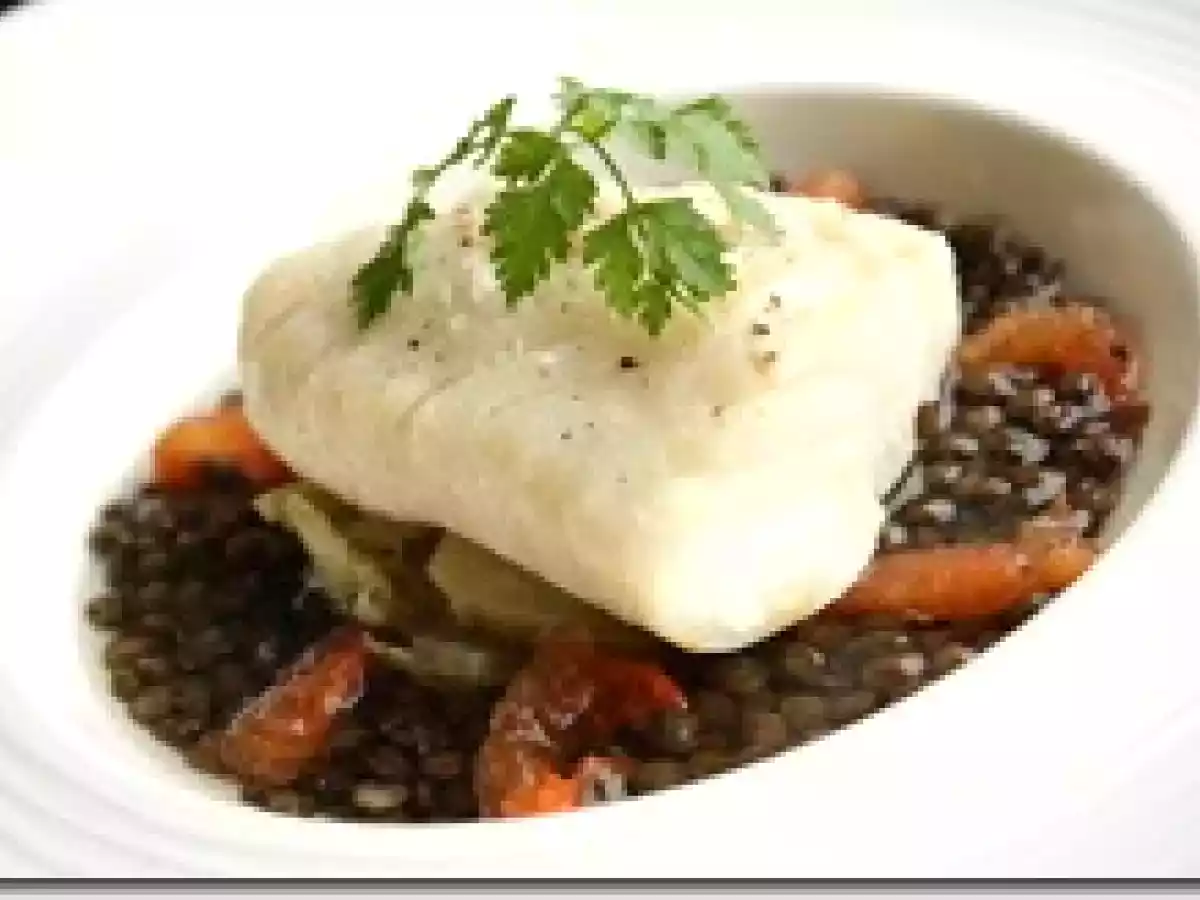 Rôti de Cabillaud, Lentilles au Bouillon de Cerfeuil et Fenouil Etuvé