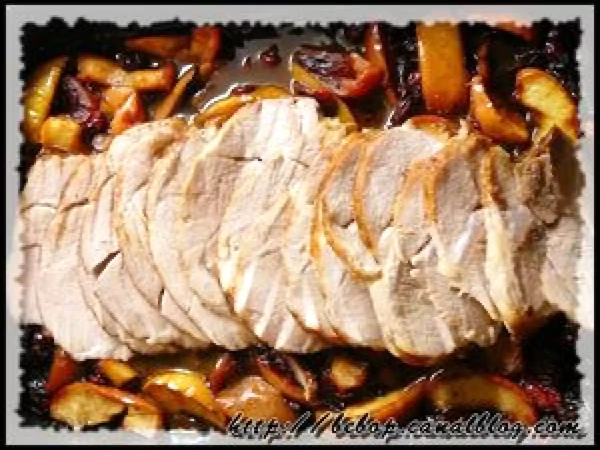 Rôti de porc caramelisé aux pommes et aux airelles - photo 3