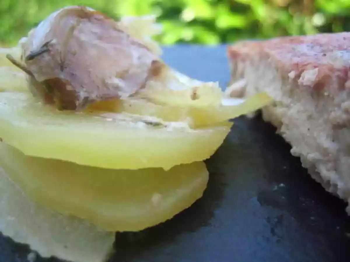 Rouelle de Porc au Miel/Romarin sur lit de Pommes de Terre - photo 2