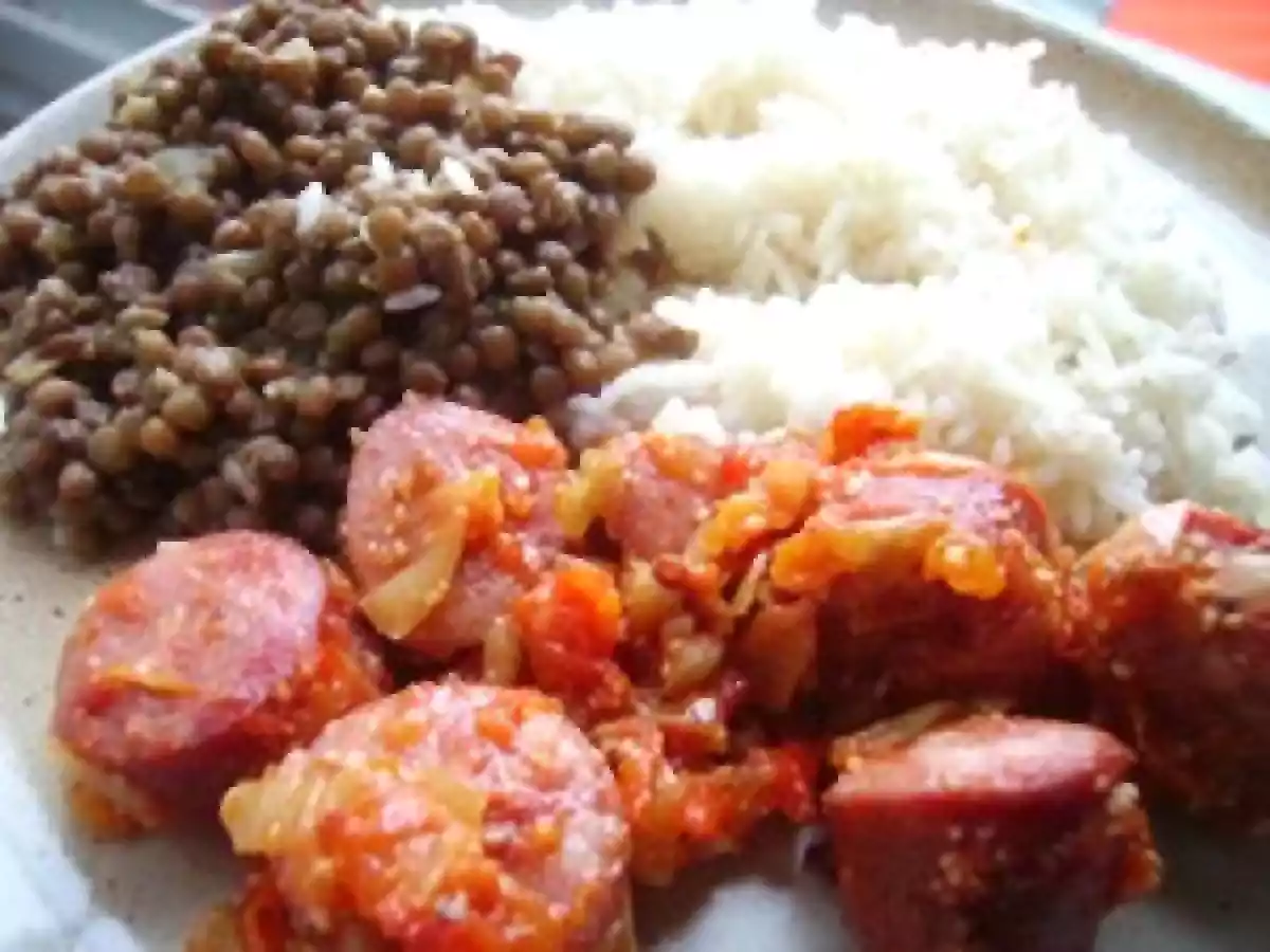 ROUGAIL SAUCISSE, LENTILLES DE CILAOS ET SON RIZ - photo 3