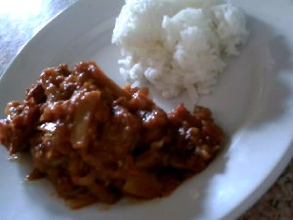 Rougail saucisses à l'ananas