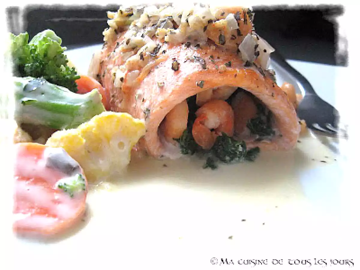Roulade de truite, épinards et crevettes