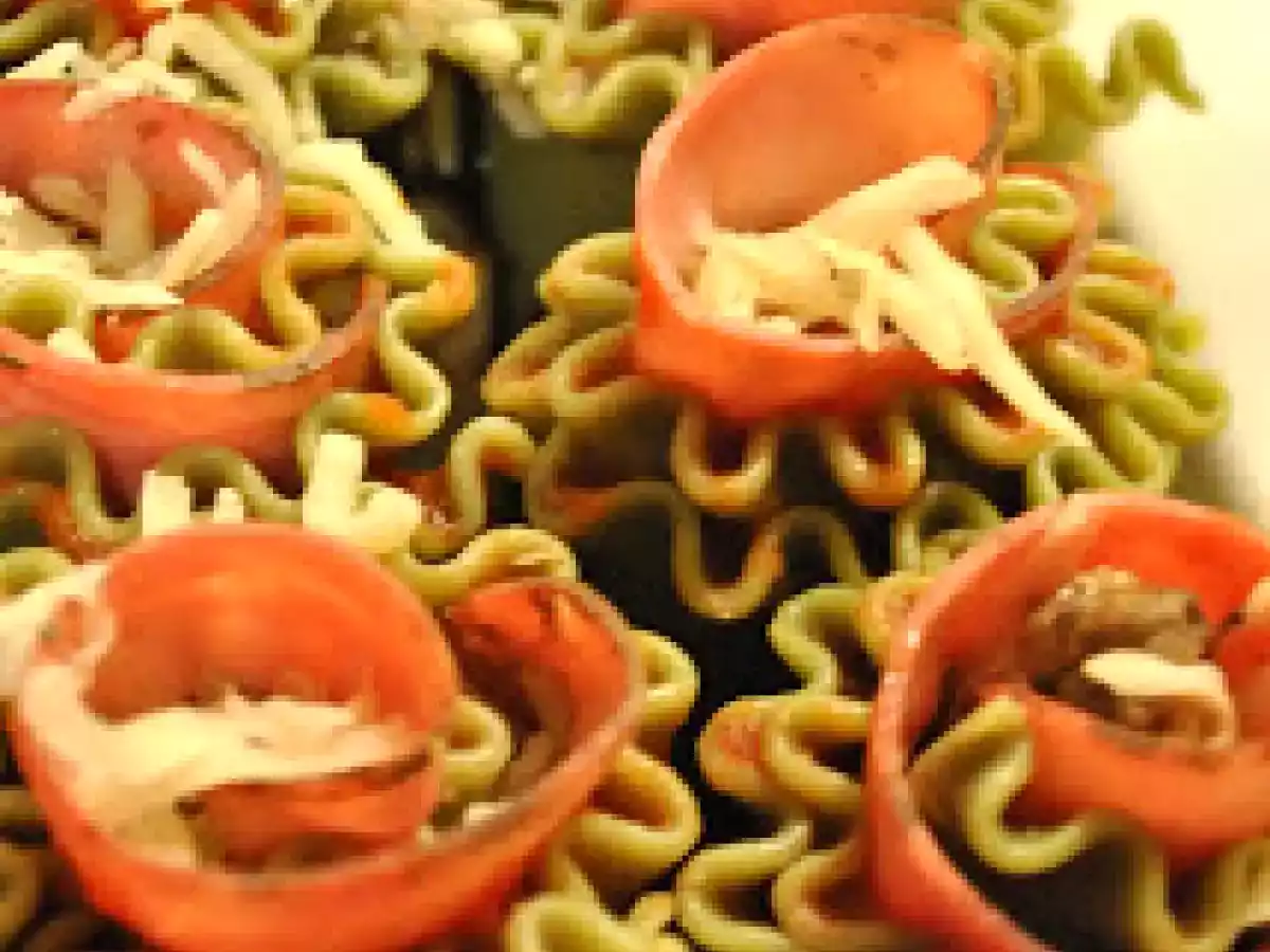 Roulades de lasagne au capicollo sauce béchamel