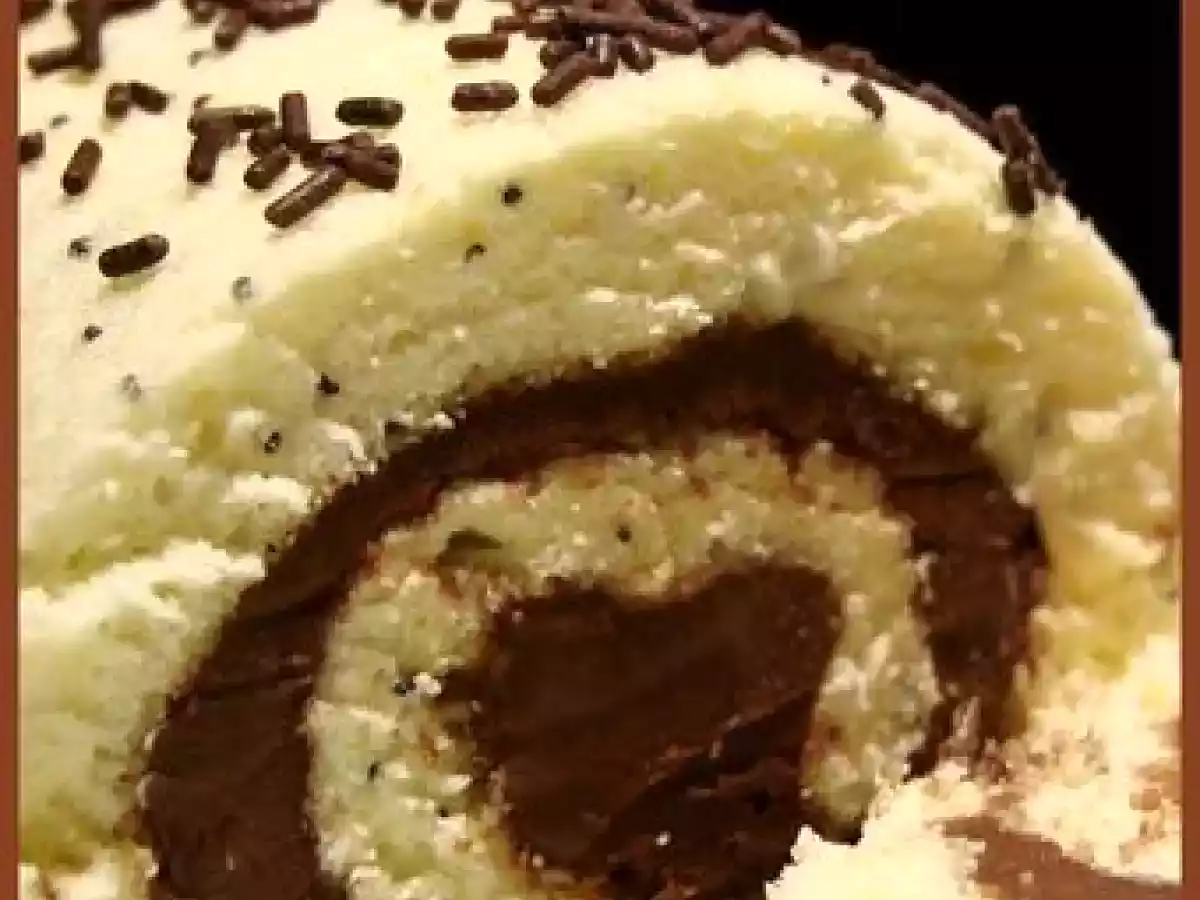 Roulé au Nutella (Génoise moelleuse aux graines de pavot) - photo 2