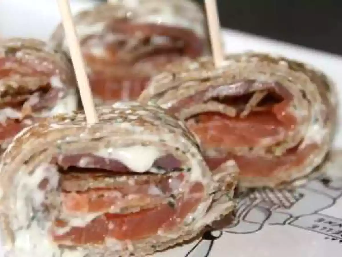 Roulé de Crêpe de blé noir au saumon