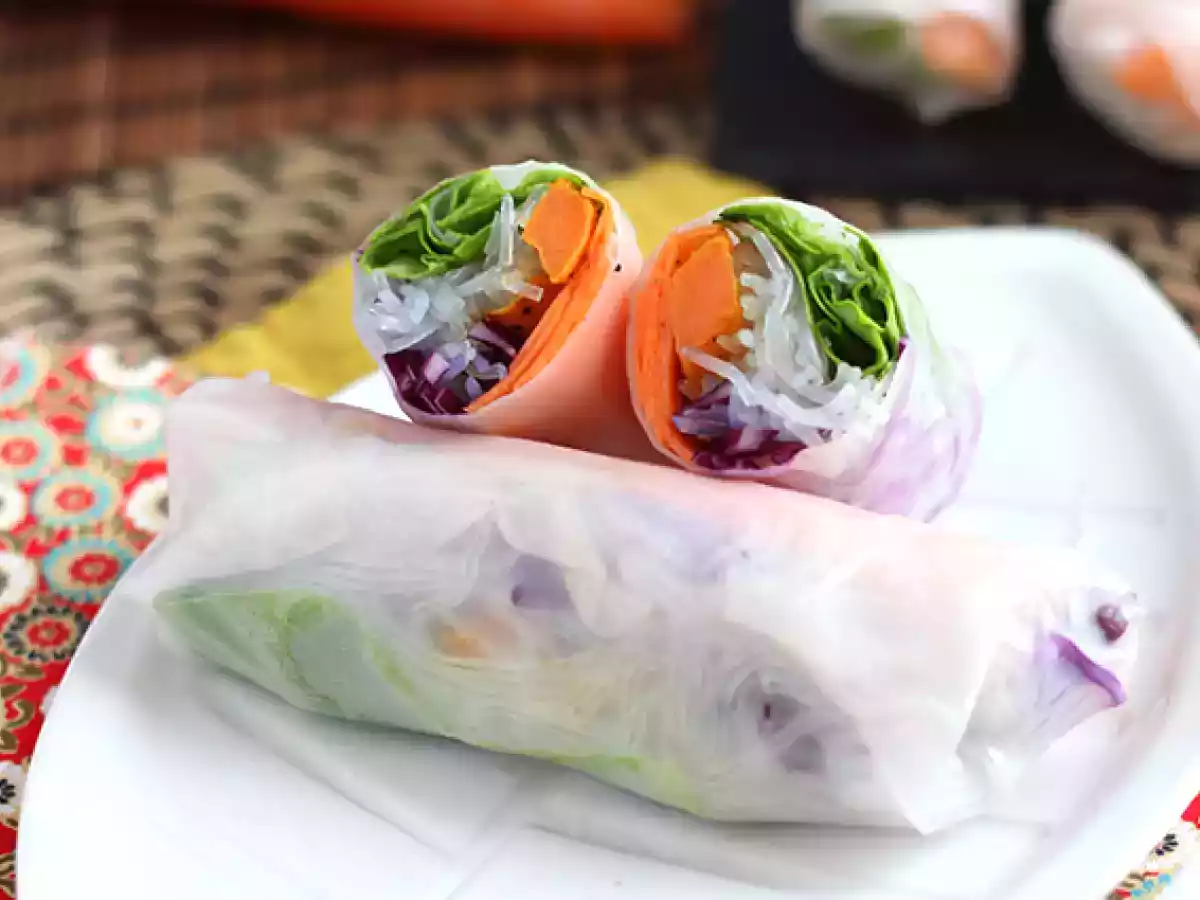 Rouleaux de printemps végétariens - chou rouge et patate douce - photo 3