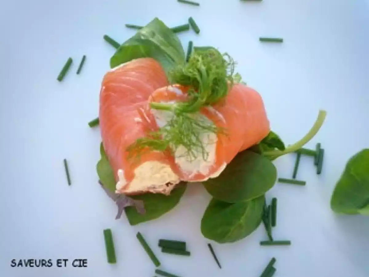 ROULEAUX DE SAUMON AU MASCARPONE