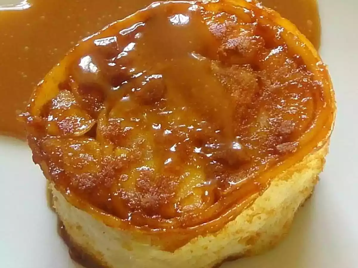 Roulés de crêpes pomme/caramel et poudre de Spéculoos