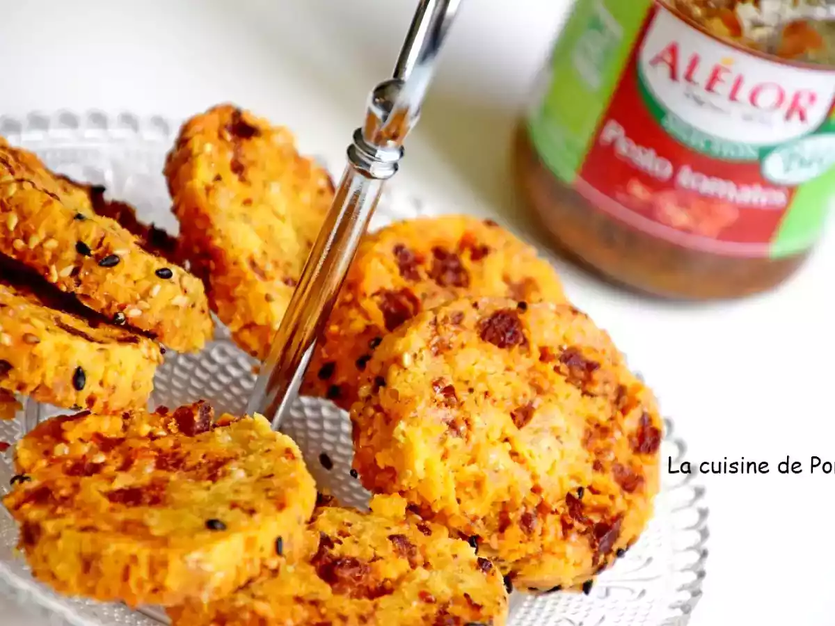Sablés au pesto de tomates et chorizo