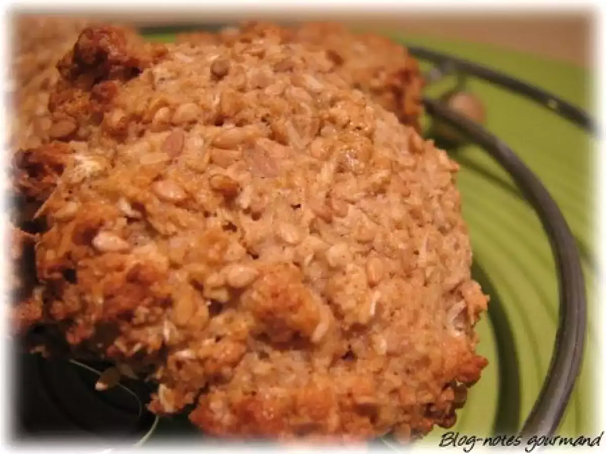 Sablés au sésame et à la farine de châtaigne (entre autre)