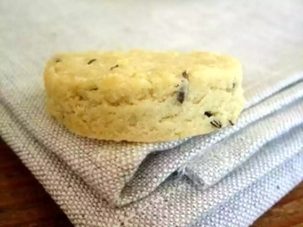 Sablés aux graines de cumin, fenouil et anis