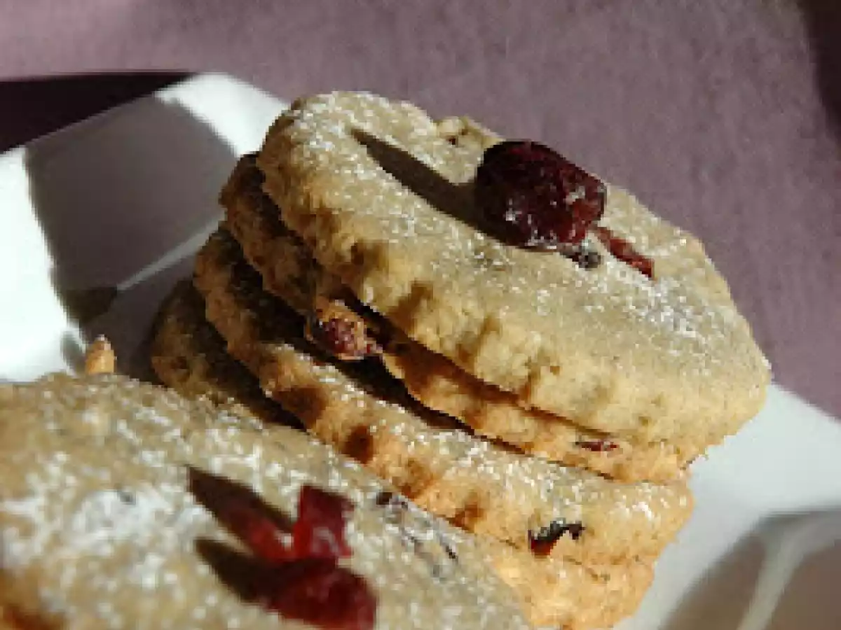Sablés noisette myrtilles à la farine aux 5 céréales