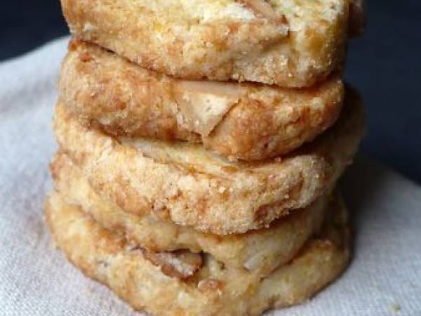 Sablés salés aux noix de cajou et au parmesan