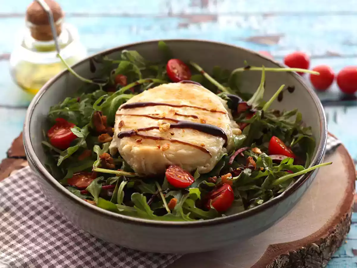 Salade au fromage de chèvre