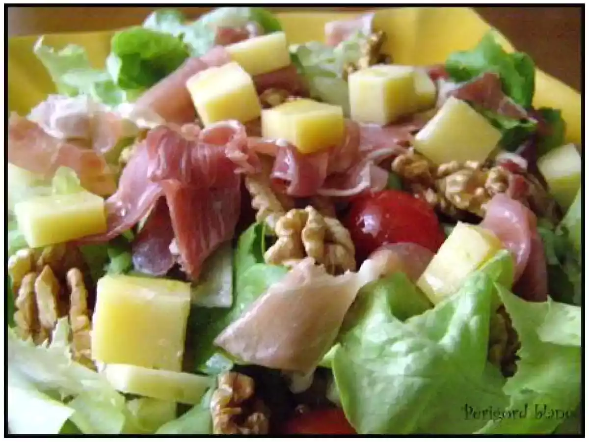 **** Salade auvergnate ****