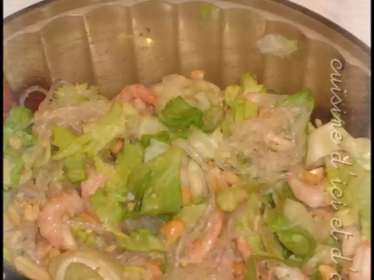 Salade aux crevettes & cacahuètes