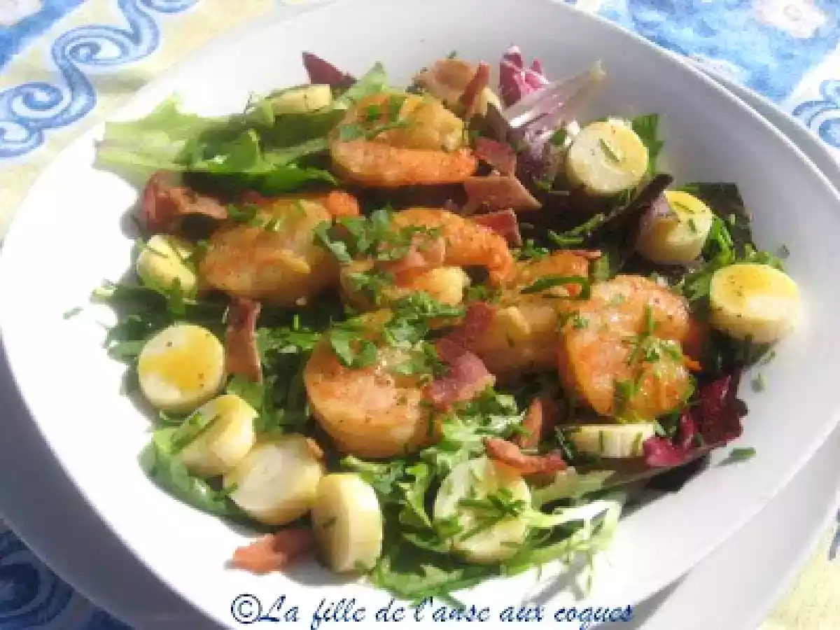 SALADE BISTRO AUX CREVETTES ET AU BACON