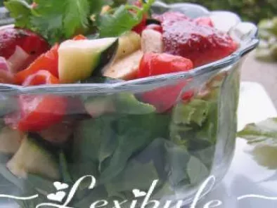 Salade bocconcini, fraises et balsamique