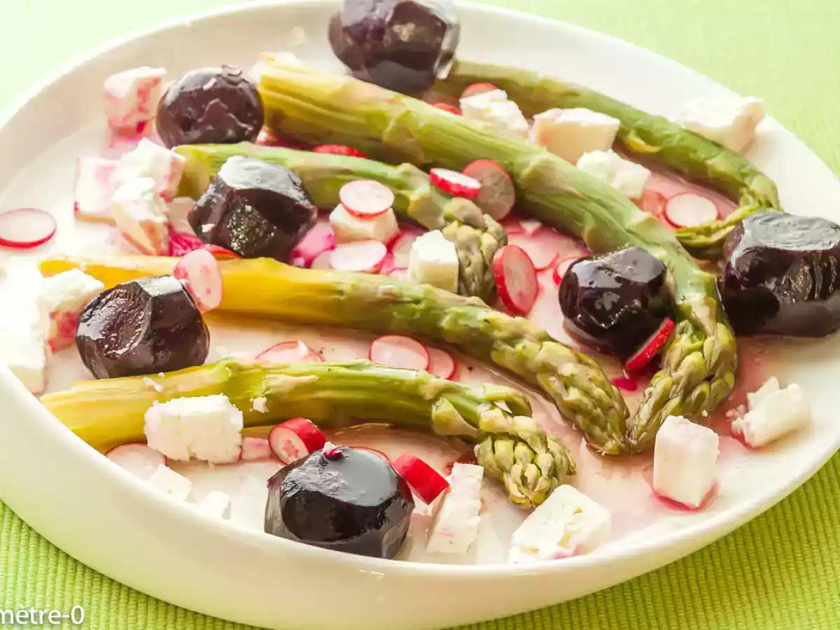 Salade d'asperges vertes, betteraves et fêta
