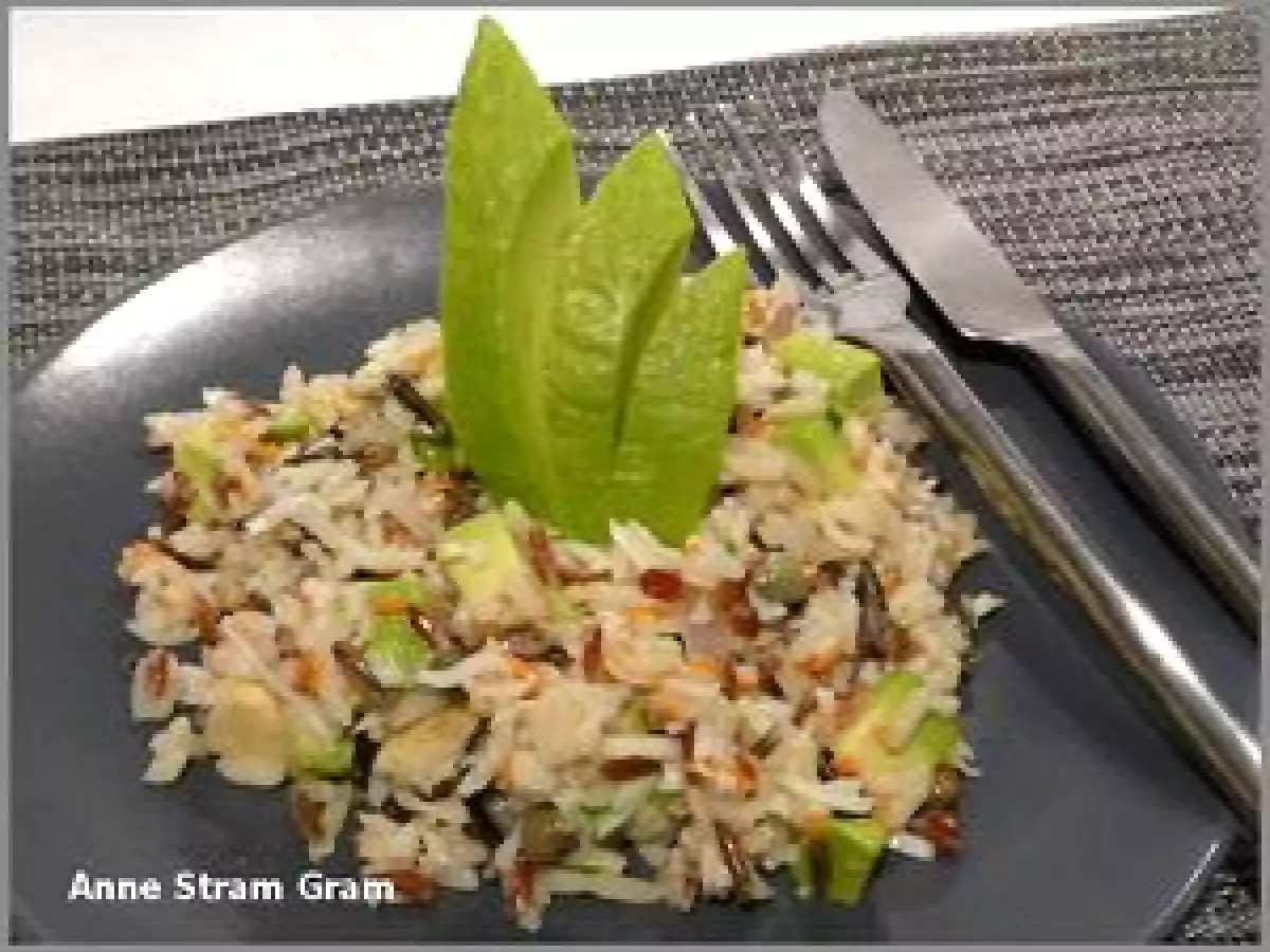 Salade d'avocat et de crabe façon tartare