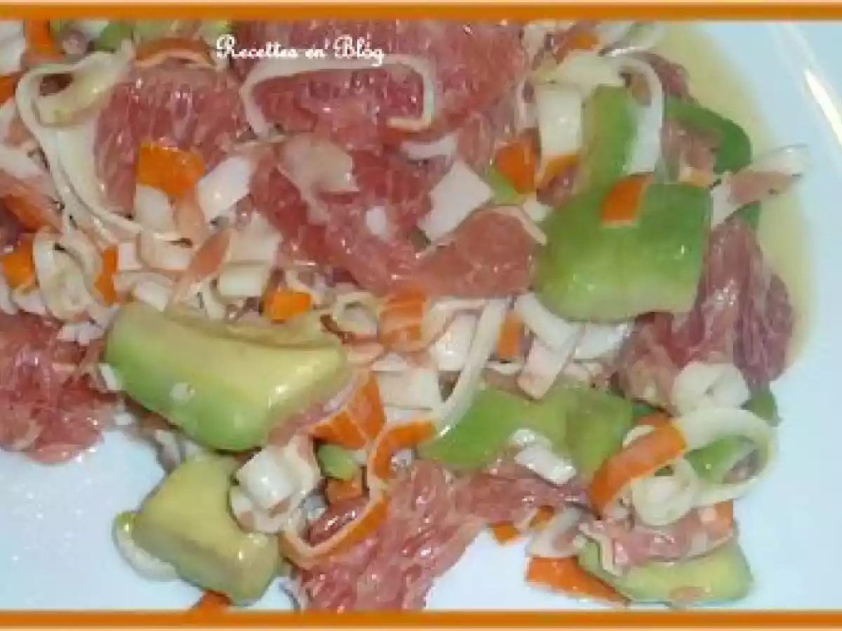 SALADE D'AVOCAT PAMPLEMOUSSE SURIMI