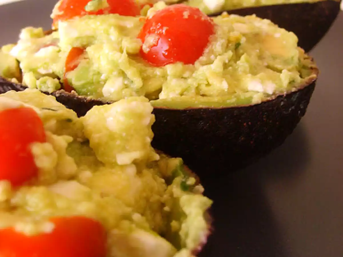 Salade d'Avocats, Feta et Tomates.